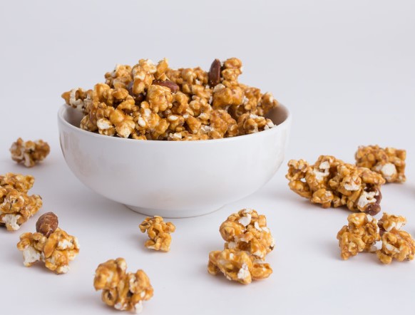 Homegrown Popcorn Toffee Almond